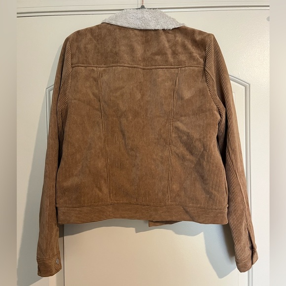 Jacket - Picture 3 of 3